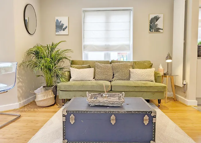 Roseland Apartment 2