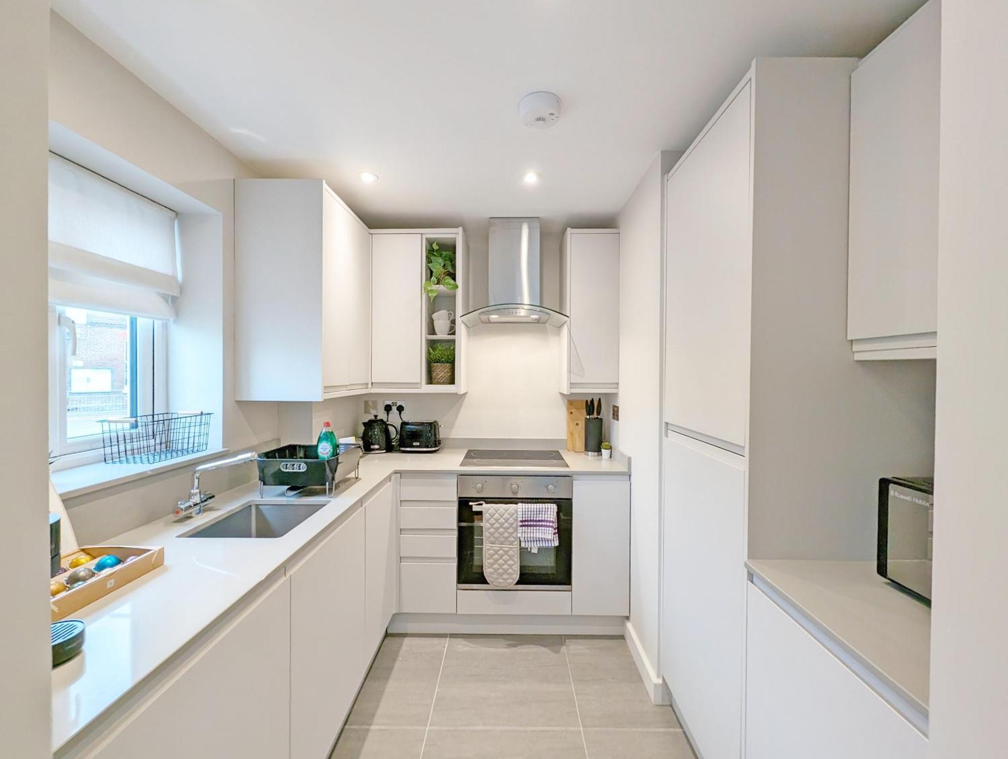Roseland 2 Apartment